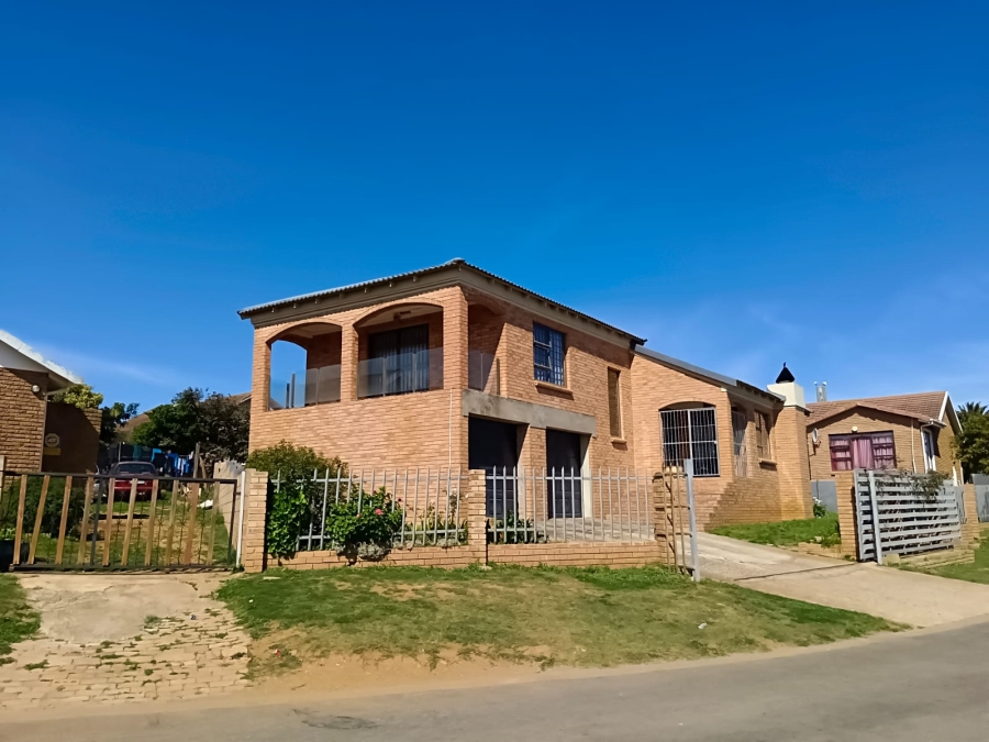 4 Bedroom Property for Sale in Mossel Bay Ext 26 Western Cape
